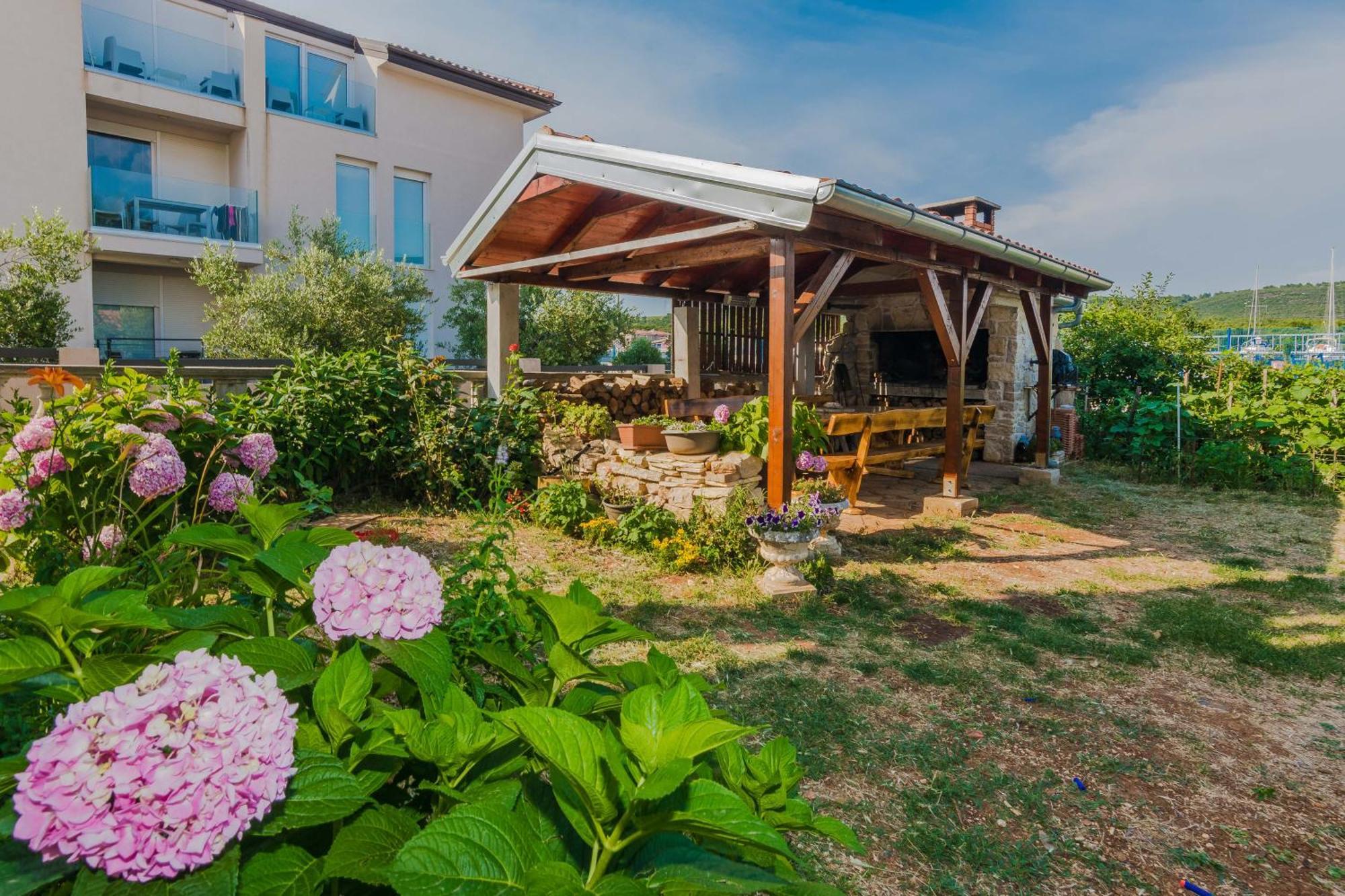 Luxury Apartments Monika Near The Sea With Private Parking Bibinje Εξωτερικό φωτογραφία